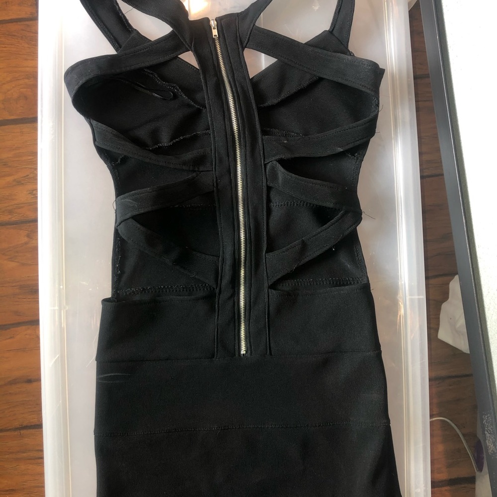 Dress - Picture 2 of 2
